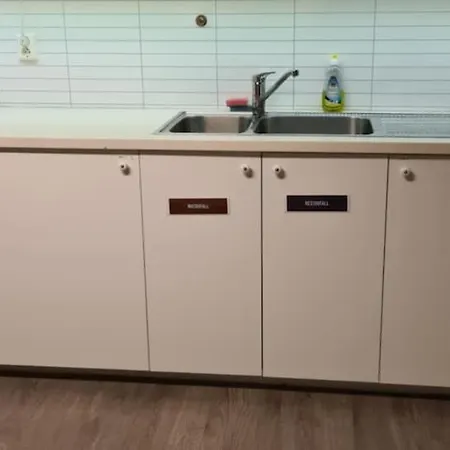 Homestay Koselig Rom I Sentrum Gratis Wifi Og Parkering Rom 3